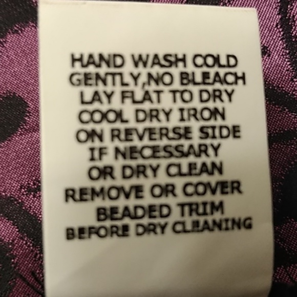 Dress - Picture 6 of 6